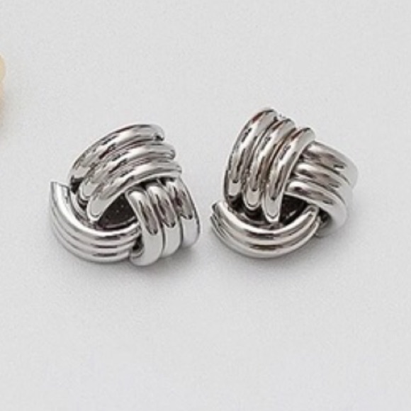 Jewelry - Twisted Triple Knot Ear…